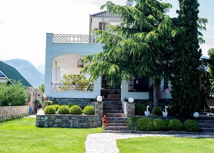 With Private Pool By The Coast Of Olympus *