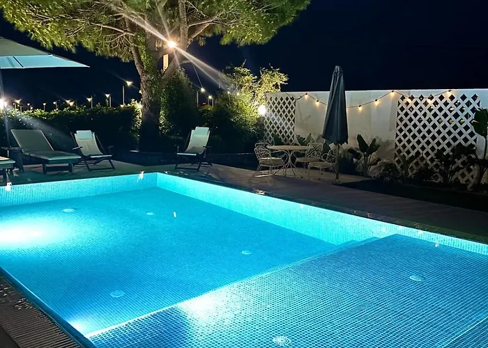 With Private Pool By The Coast Of Olympus Villa