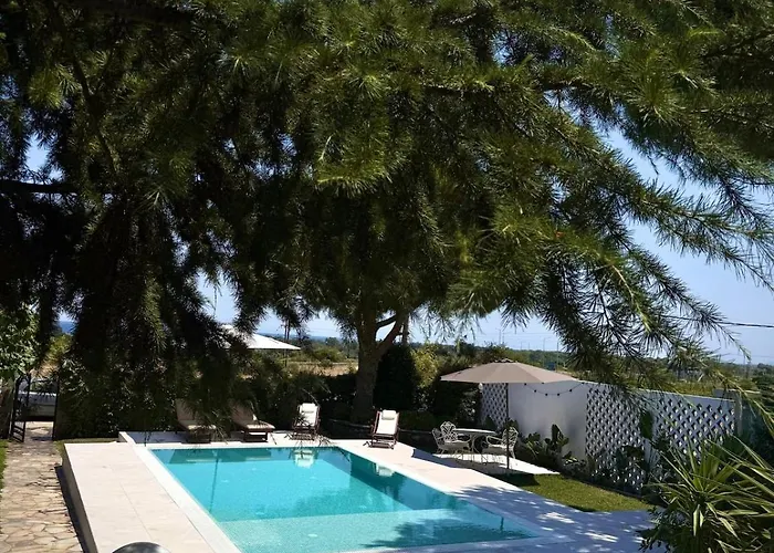 With Private Pool By The Coast Of Olympus