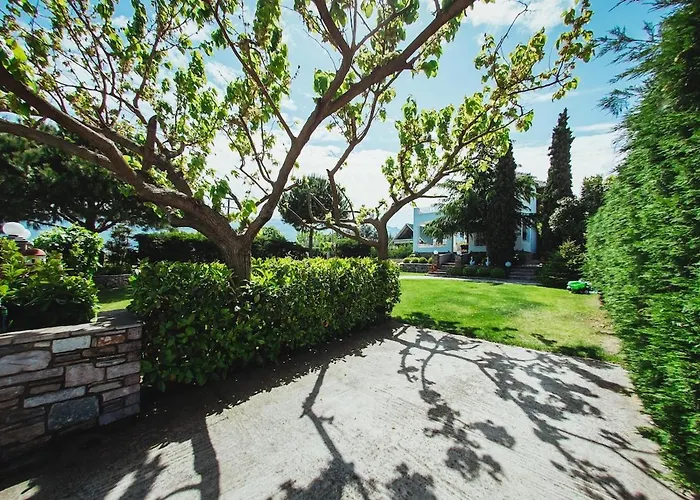 Villa With Private Pool By The Coast Of Olympus Leptokarya (Pieria)