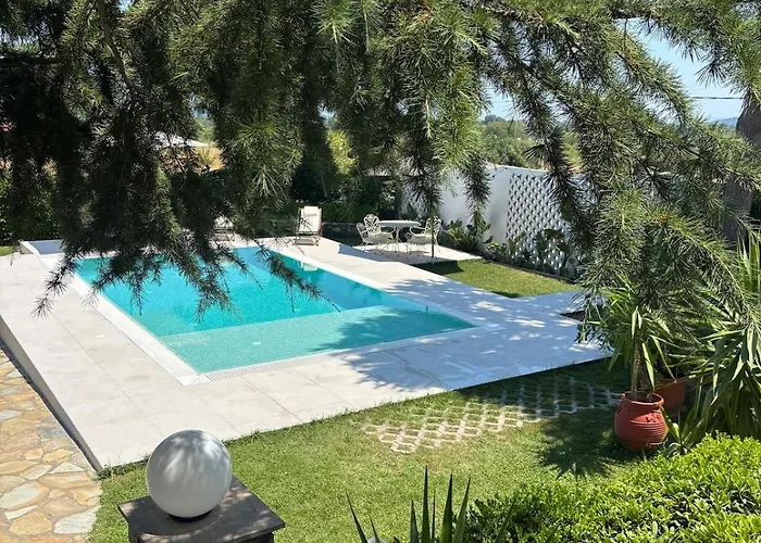 With Private Pool By The Coast Of Olympus