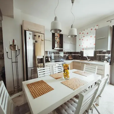 Vila With Private Pool By The Coast Of Olympus *