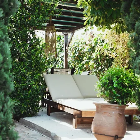 فيلة With Private Pool By The Coast Of Olympus *