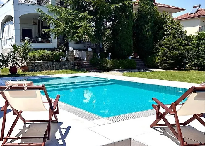 With Private Pool By The Coast Of Olympus Leptokarya (Pieria)