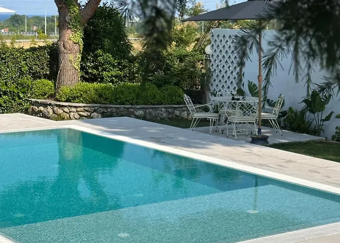 Villa With Private Pool By The Coast Of Olympus Leptokarya (Pieria)