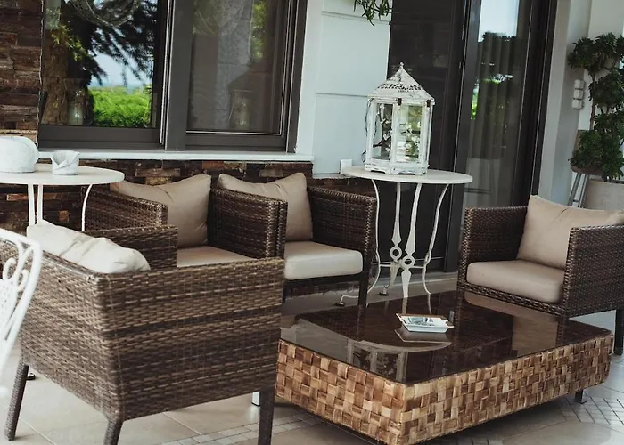 With Private Pool By The Coast Of Olympus *